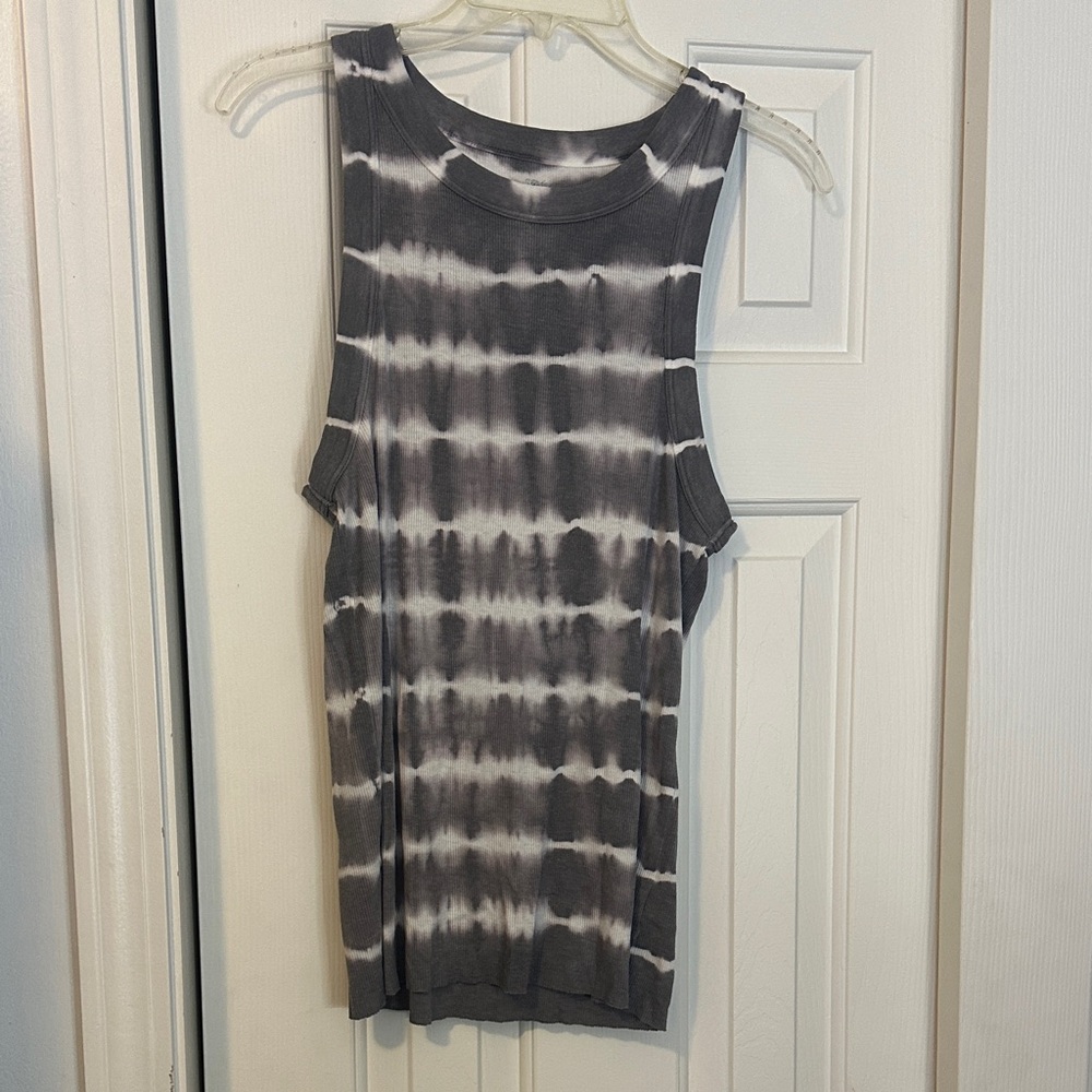 aerie Gray & White Tie-Dye Tank Top